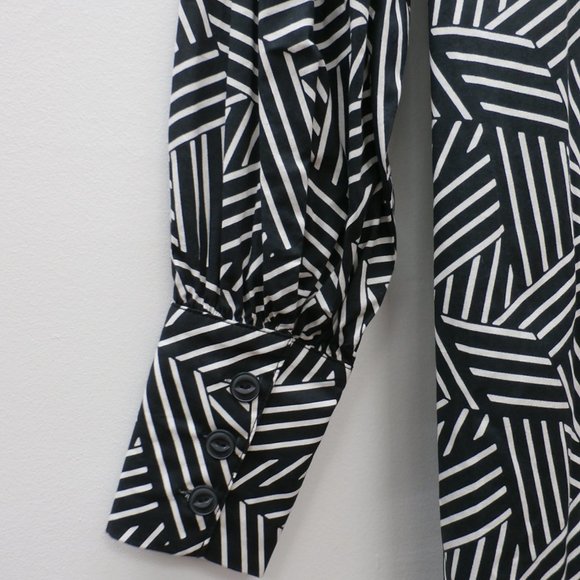 Waist Tie Knot Shirt Dress (Dot & Stripe) - Picture 4 of 7